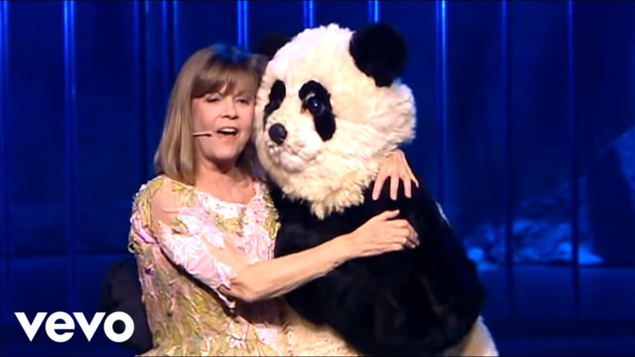 Chantal Goya   Pandi panda Live au Palais des Congrs de Paris 2009