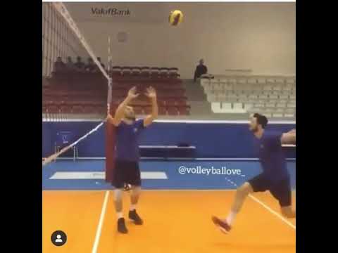 اداء رائع و حركة بكرة الطائرة