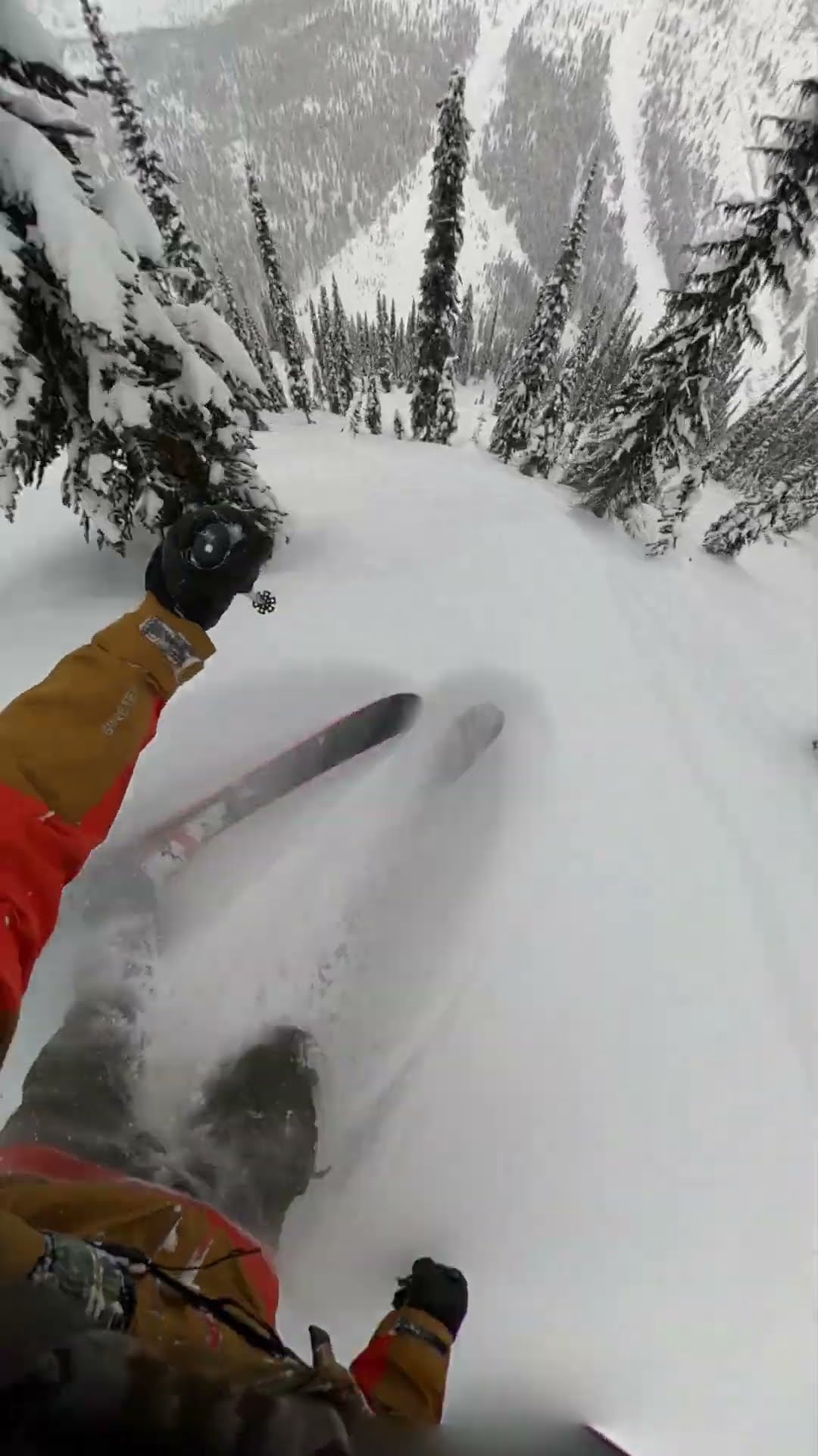 Heli-Skier Rides Down a Crazy Pillow Line in British Columbia Backcountry || ViralHog