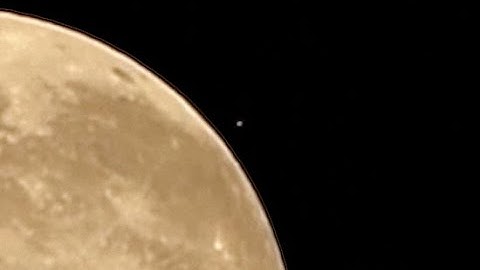 Mars behind the Moon