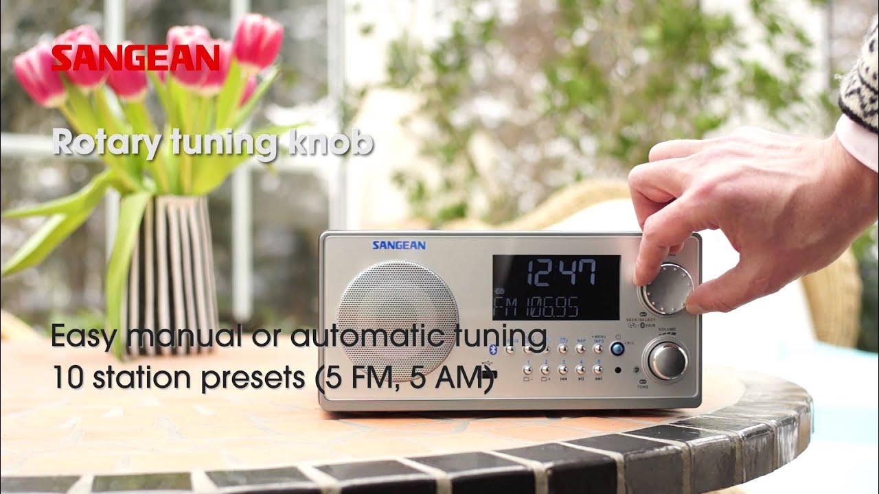Sangean WR-22 Digital AM/FM Radio with Bluetooth (Walnut)