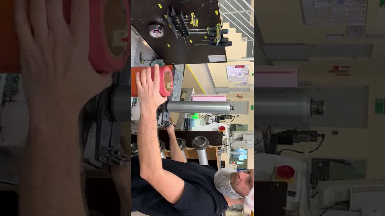 Nilpeter Fa4200 9 Color UV Lamination Corona 02 by Hippographic