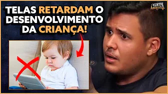 imagem do vídeo Os PERIGOS de dar TELAS para CRIANÇAS muito CEDO | À Deriva Podcast