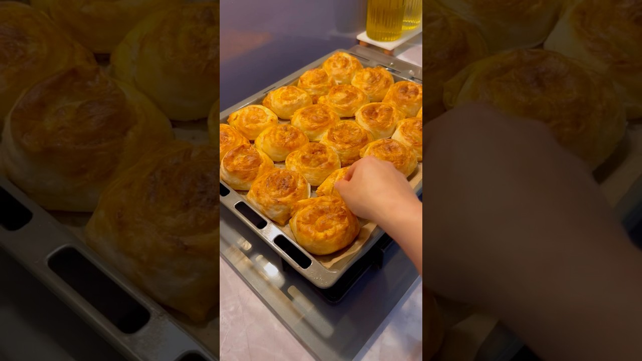 Patatesli Gül Böreği ❤️🌷Tarif yorumda #börektarifi #patateslibörek
