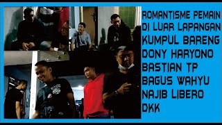 ROM4NTISM3  DI LUAR LAPANGAN : DONY HARYONO BASTIAN  NAJIB  VIJAY  (BANK JATENG VOLLEYBALL CLUB)