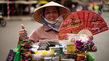 Selective Focus: Exploring Photography with Mark Wallace