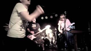 VAPAA MAA : live at Dog's home, Tampere 11.11.2011. (full set)