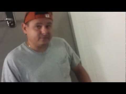 sharks_grip_bathtub_refinishing_coatings_setting_records_canada_solutions_resurface