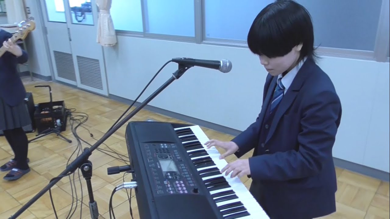 パンダヒーロー / ハチ Cover - YouTube