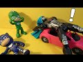 Gekko Improvises - PJ Masks Toys Videos in English