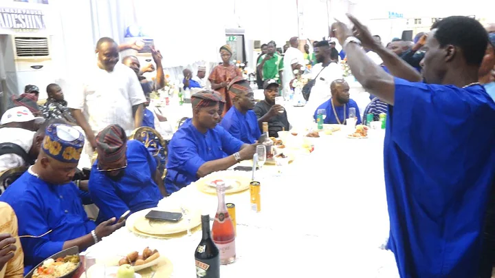 SEE HOW MALAIKA HONOUR MC OLUOMO AT DOYIN KUKOYI MUM 70TH BIRTHDAY PARTY