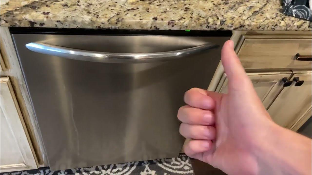 Frigidaire FGID2479SF 24'' Energy Star Fully Integrated Built In