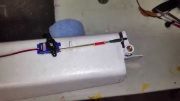 Apprentice S 15e float rudder servo mod "You WILL respect my rudder authoritay!!"