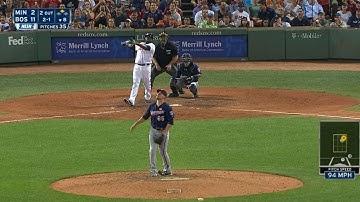 Papi smashes a two-run homer in the 8th