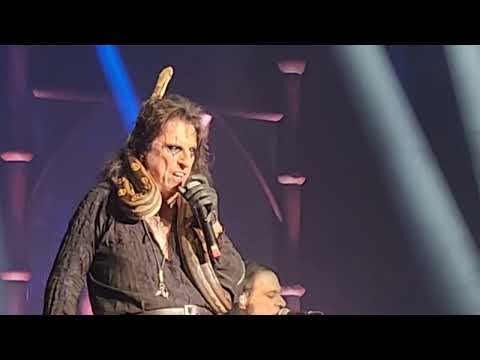 Alice Cooper * Tennessee Theatre * Knoxville * live * Snakebite * May 13 2023