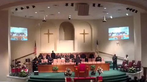 Old Minds Cant Hold New Blessings - Rev. Donald Mc...