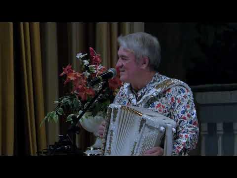 Крыгина две подушки горкой. Крыгина две подушки горкой. Песня две подушки горкой. Крыгина две подушки горкой. Крыгина две подушки горкой.