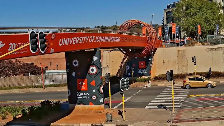 Exploring the University of Johannesburg APK (short snippet)