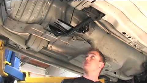 StreetLegalTV.com - Moser M9 Extreme Torque Arm on Project All Air