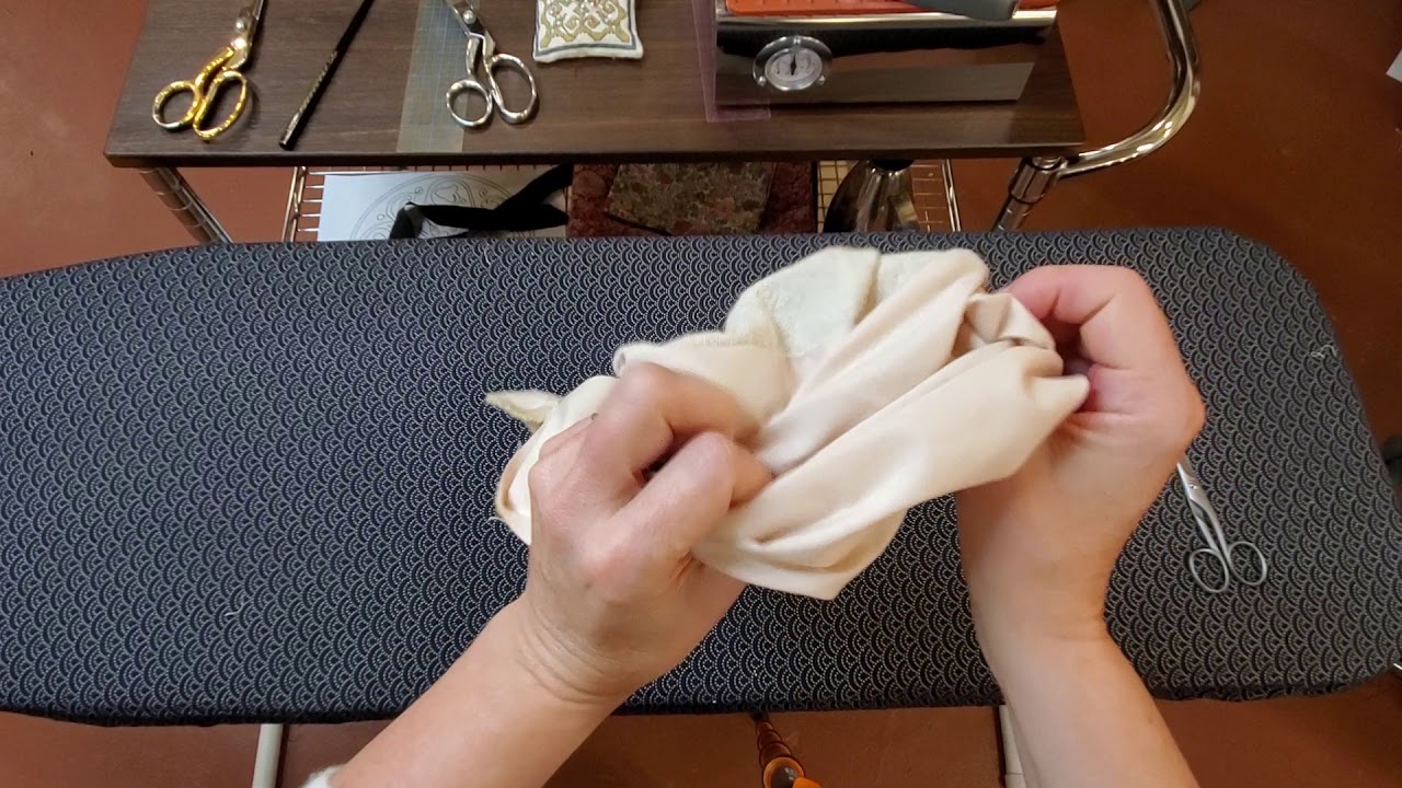 How to Make an Embroidered Flower Pillow Cover for Beginners - Making it in  the Mountains