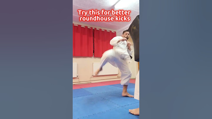 Improve your roundhouse kicks #karate #shotokan #martialarts #karatecombat #kicks #kickboxing #mma