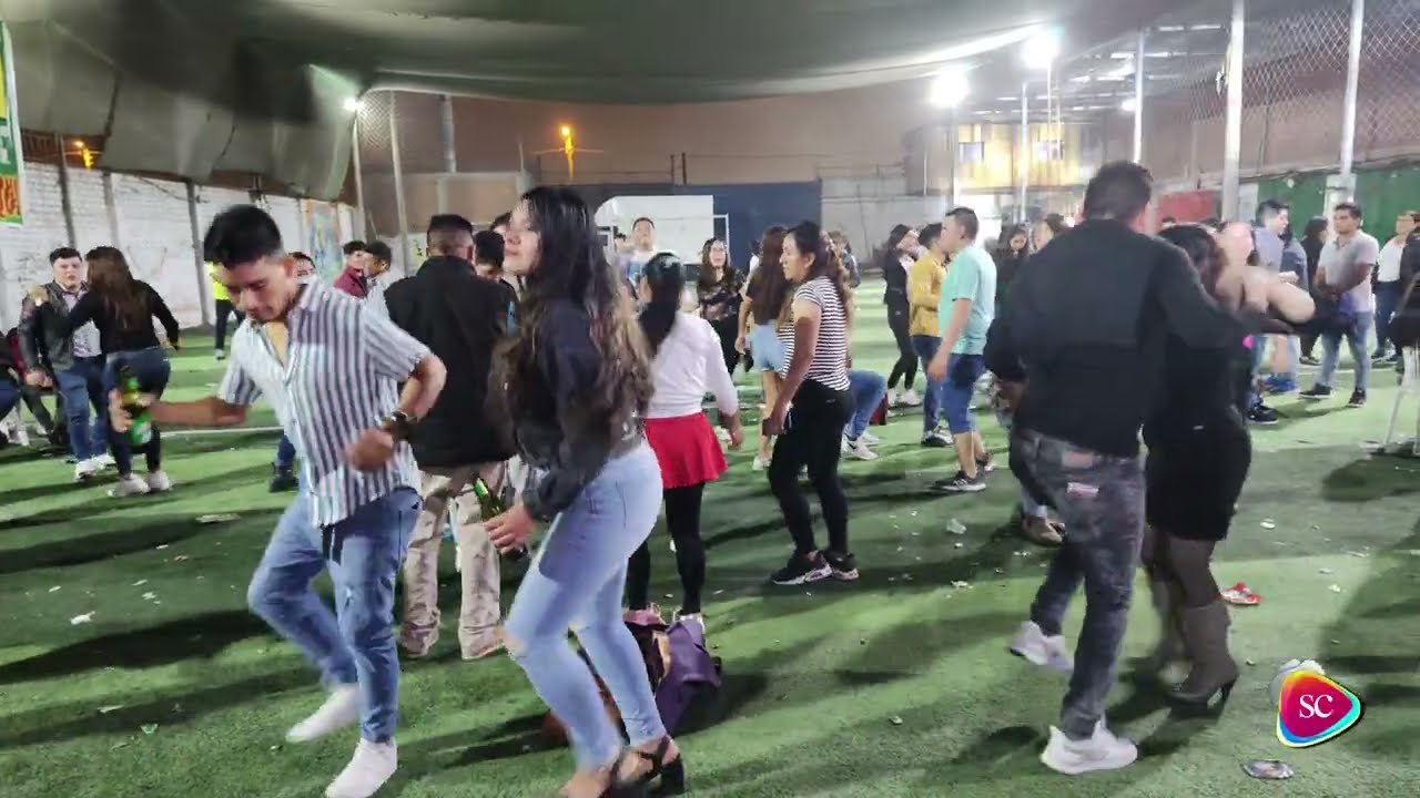 DOS CORAZONES HERIDOS /.CIELO AZUL DE CELENDIN ( 2023)