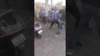 Fight in Petrol Bunk Because of Petrol ?