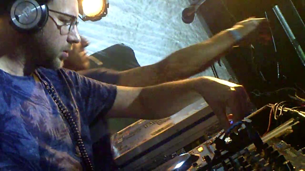 Ayetoooh @ Vogelpop 2017: Een Verregend Jubileum #3