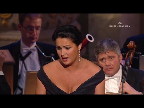 Pergolesi Stabat Mater (Anna Netrebko, Marianna Pizzolato) HD