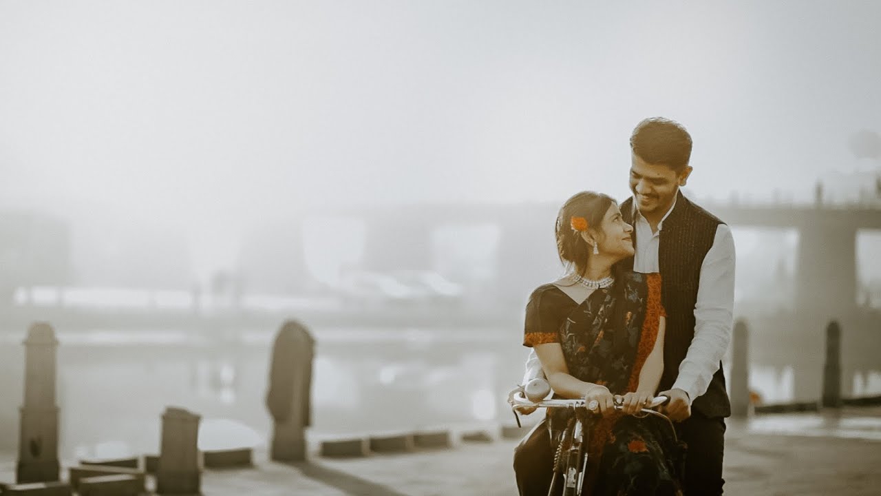 Dekha Ek Khwab Since 1980 | Bhoomi & Dhiraj | Vintage Pre-Wedding in Old Nashik | Picsgraphy Films