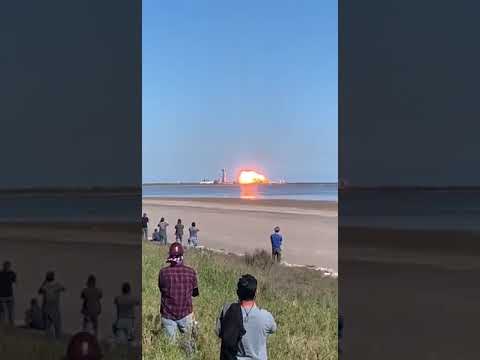 Работники SpaceX смотрели за взрывом Starship SN9 | ВЗРЫВ