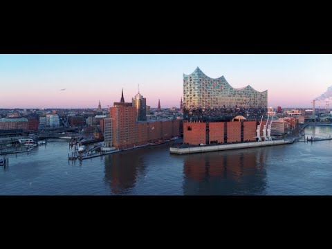 Ein Flug durch die Elbphilharmonie