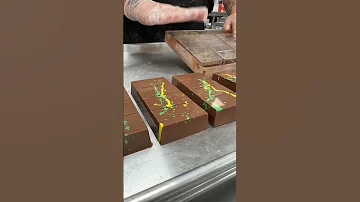ASMR DUBAÏ CHOCOLAT Https Www Etsy Com Ca Listing 1745945768 Dubaichocolate Viraldubai 