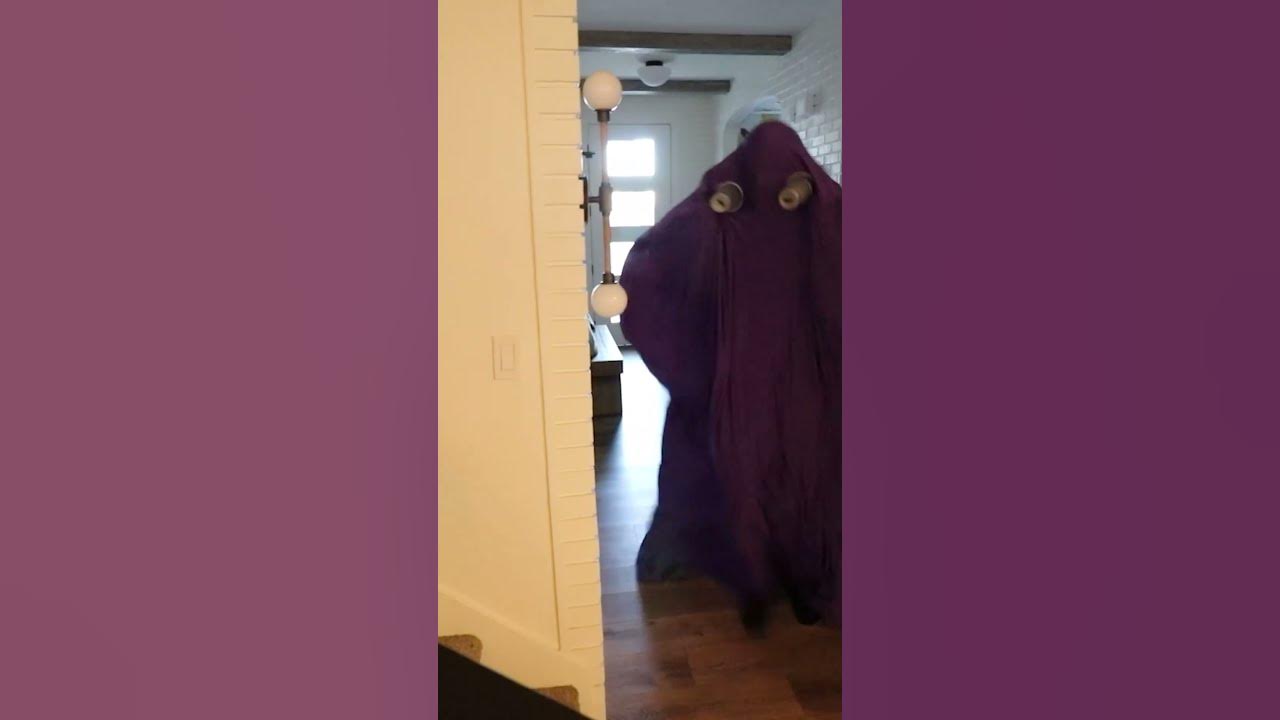 RAiNBOW GHOST SUPRiSE!! Adley & Shonduras ESCAPE the purple PORTAL