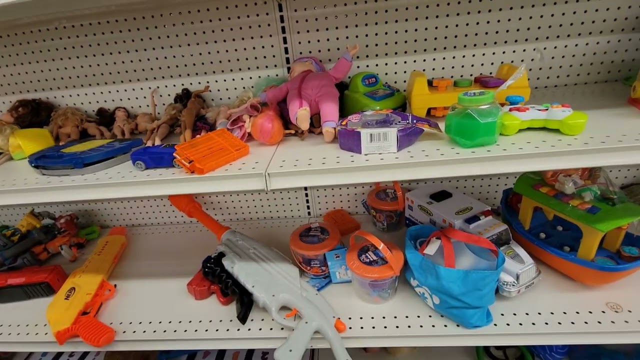 Goodwill 40 of 177! Whitehouse, OH.. Come visit Every Goodwill in Ohio with me.