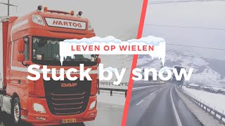 Sleeping on the highway due to heavy snow | Vlog # 34 | Switzerland | Trucking | Life on wheels