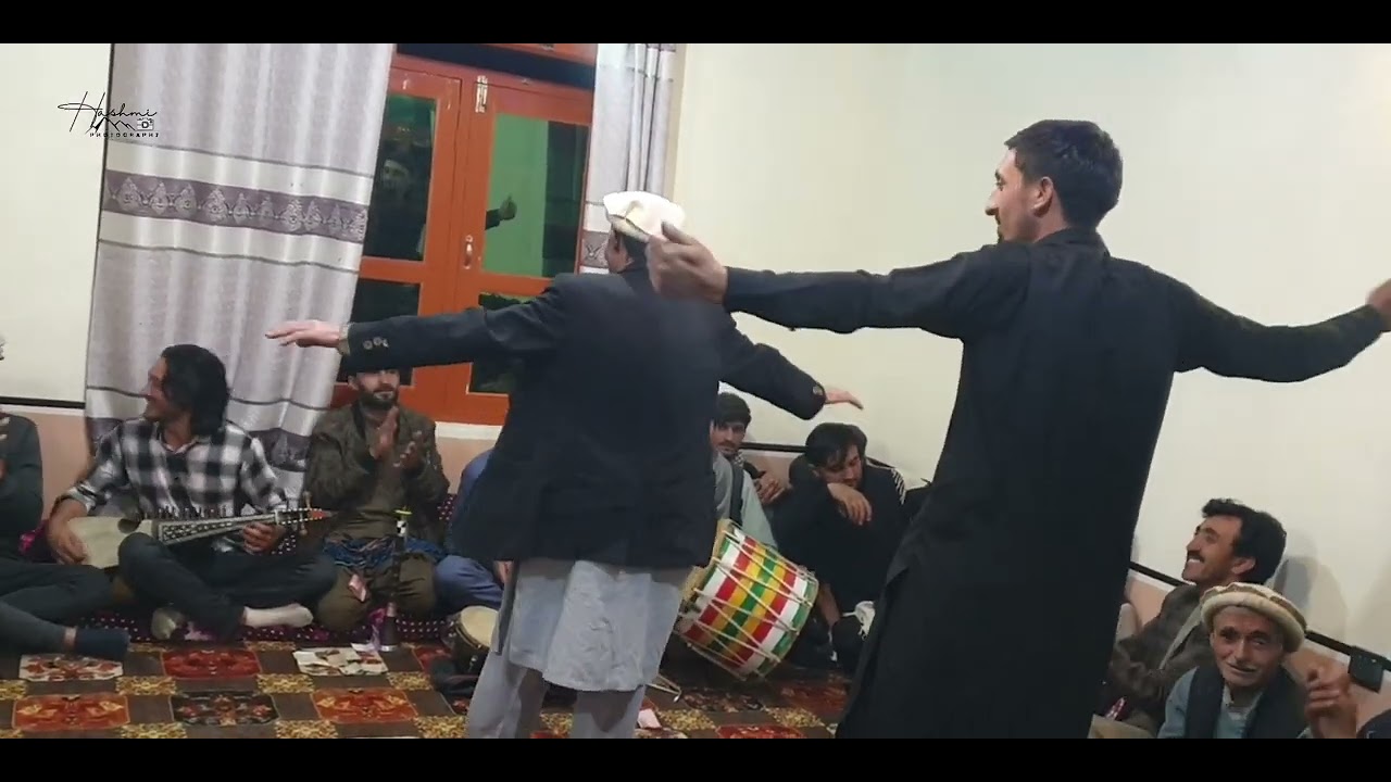 Ma Rafiq Dia Majnoon.. By Syed Azhar Uddin..Chitrali Song
