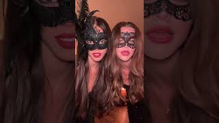 Masquerade Oliveira Short