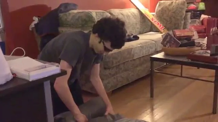 Lombardi Bros Unbox: Coleman "Torrey" Sleeping Bag