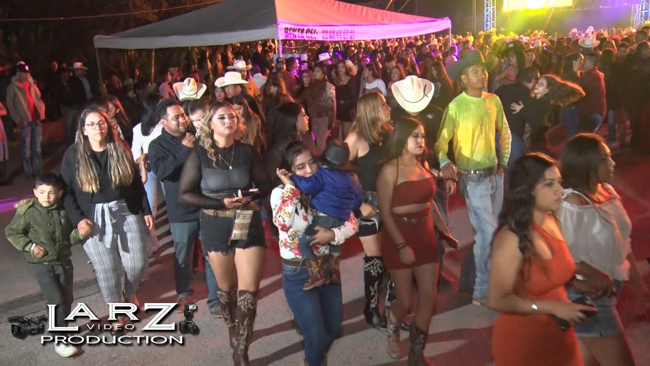 Y Otra Vez LEGITIMO!! La Tinaja SLP Quince de Analia En vivo HD LARZvideo #viralvideo   #love