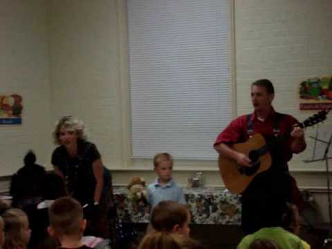 Mr. Howard Singing at Pre-K