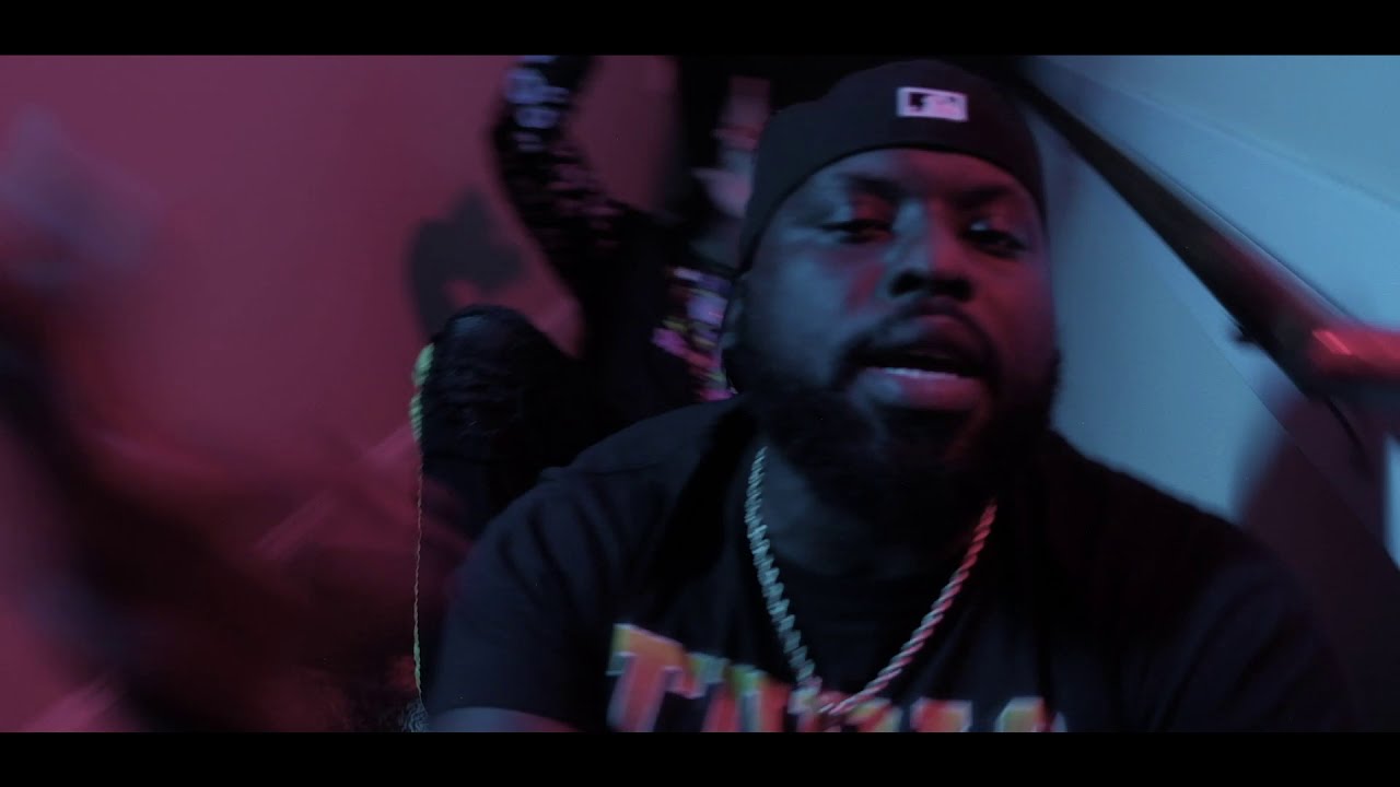 Παρακολούθηση Regardless - Drip Walka Feat Paper Route Rollie Official Video στο YouTube Παρακολούθηση Regardless - Drip Walka Feat Paper Route Rollie Official Video στο YouTube