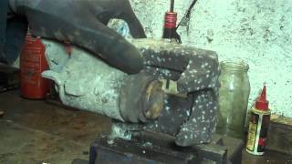 VW GOLF 19TDI REAR BRAKE. SEIZED CALIPER REPAIR