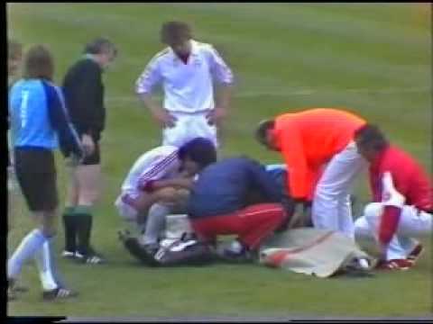 The 1982 German Cup final. Bayern vs. NÃ¼rnberg. Famous for Dieter Hoeness' head injury.