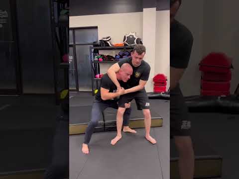 3 headlock escapes