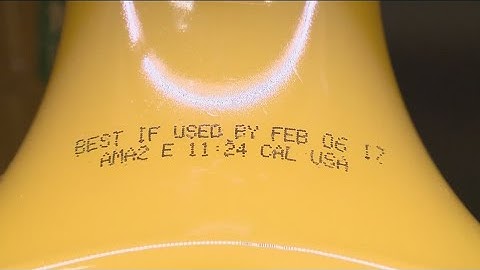 Experts say misleading expiration dates lead to massive food waste