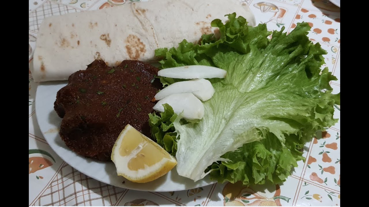 Urfa Usulü Etli Çiğköfte Tarifi Lokum Kıvamında