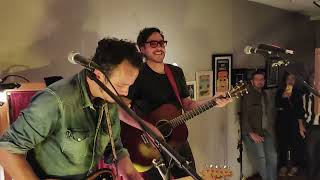 Dime ven/ Motel Gira en Kasas León Guanajuato