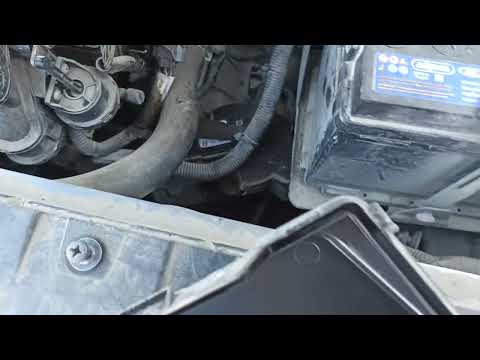 Веста робот, не заводиться, щёлкает актуатор.