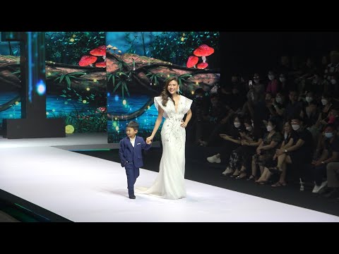 Video: Trang điểm sàn catwalk